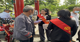 富德生命人寿玉溪中支开展敬老月专题宣传活动