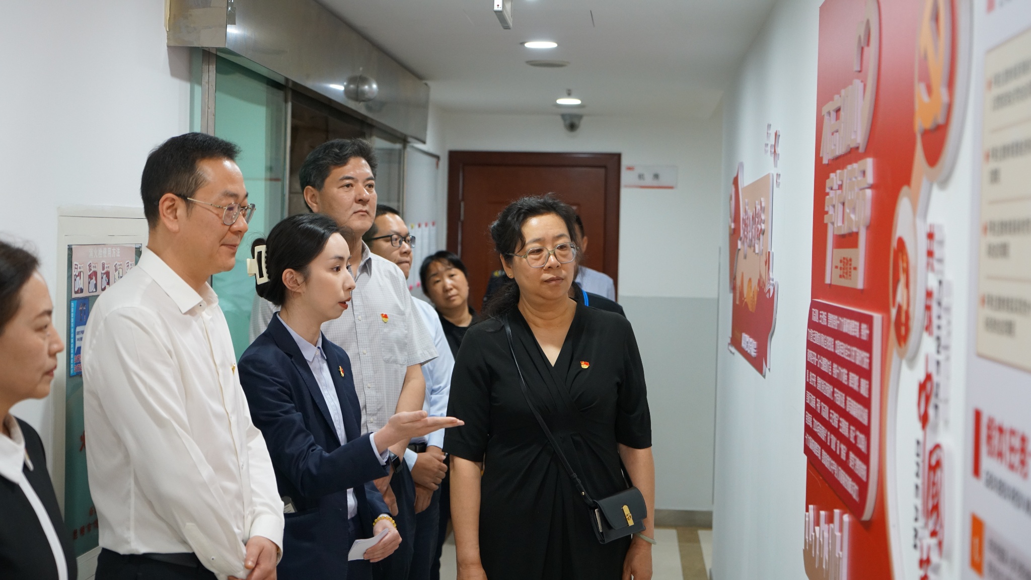 强化党建引领  筑牢清廉堤坝 ——中共云南省保险行业协会保险学会联合党支部开展清廉金融文化教育 主题党日活动