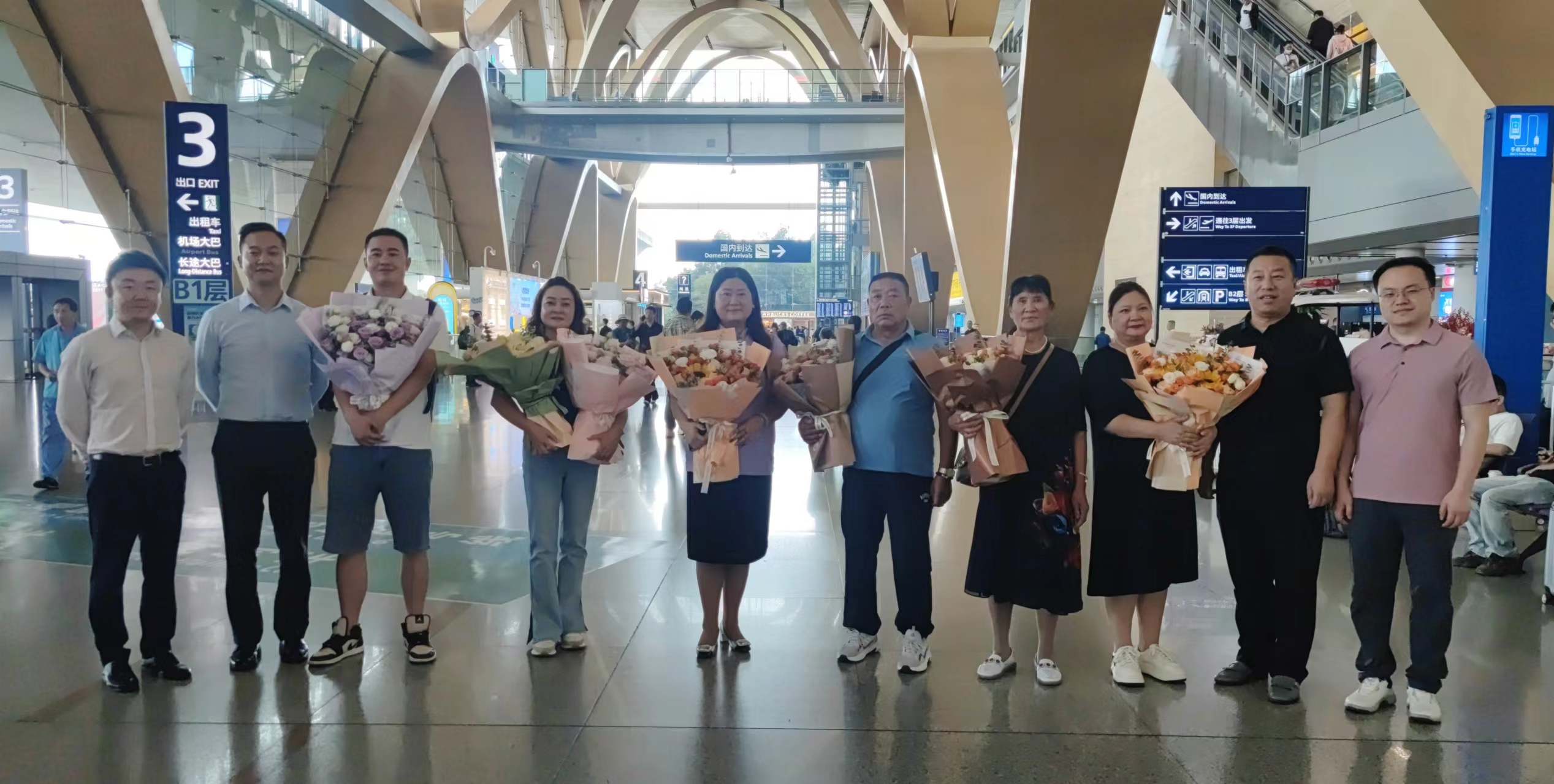 富德生命人寿云南分公司高峰英雄荣耀归来